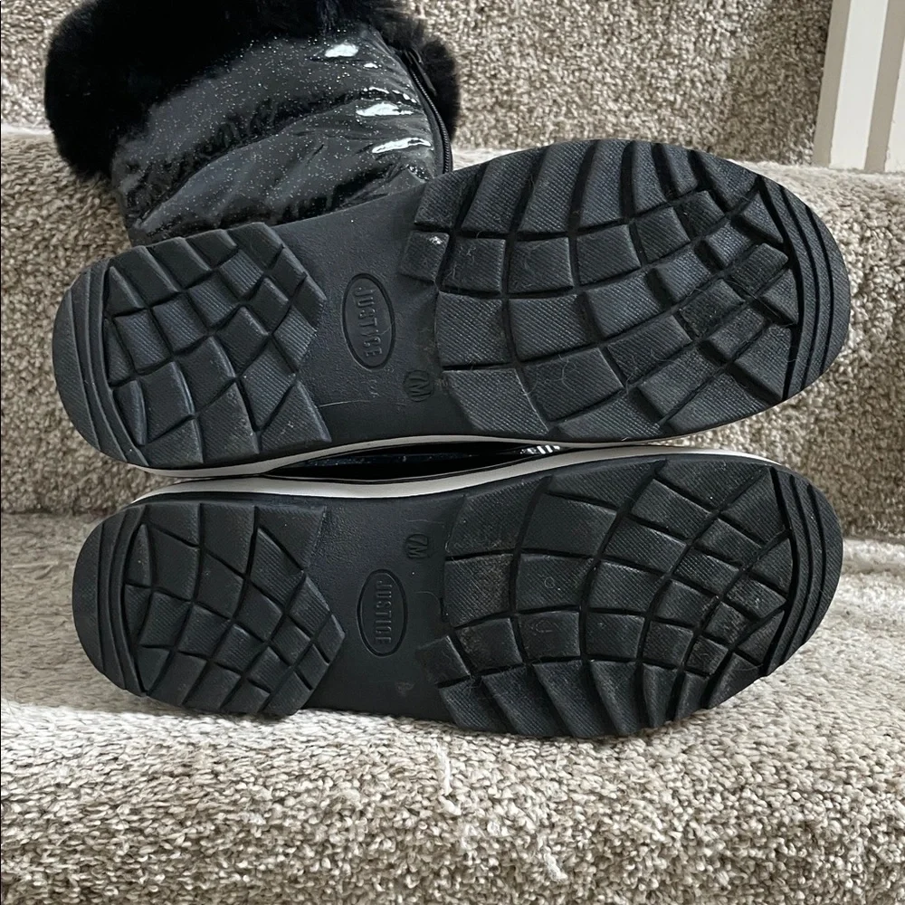 Girl’s Black Justice Faux Fur-Lined Front Zip-Up Winter Boots Size 7M